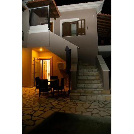 Meteora Olio Hills 아파트 칼람파카